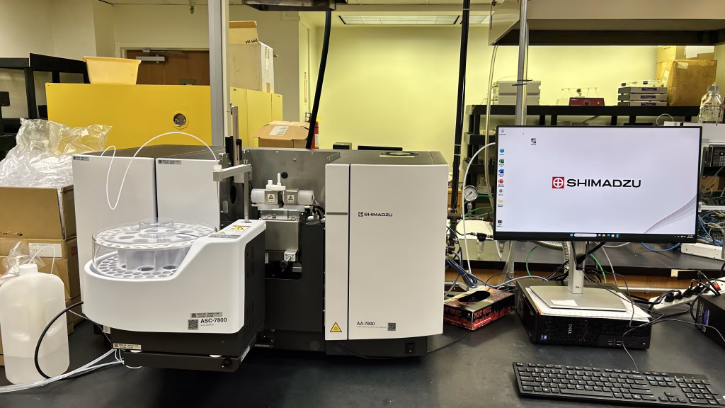Atomic Absorption Spectrometer (AAS) with Graphite Furnace